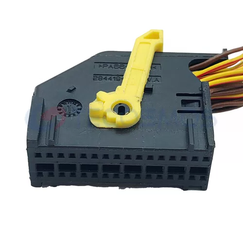 Waterproof Wire Connector Cable Harness Automotive Enclosure Connector for Luxgen 32pin Female 214468-1001 - image 6